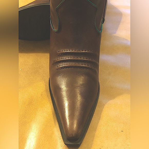 Nine West Leather Western Boots. Woman’s Size  9 - Picture 5 of 15